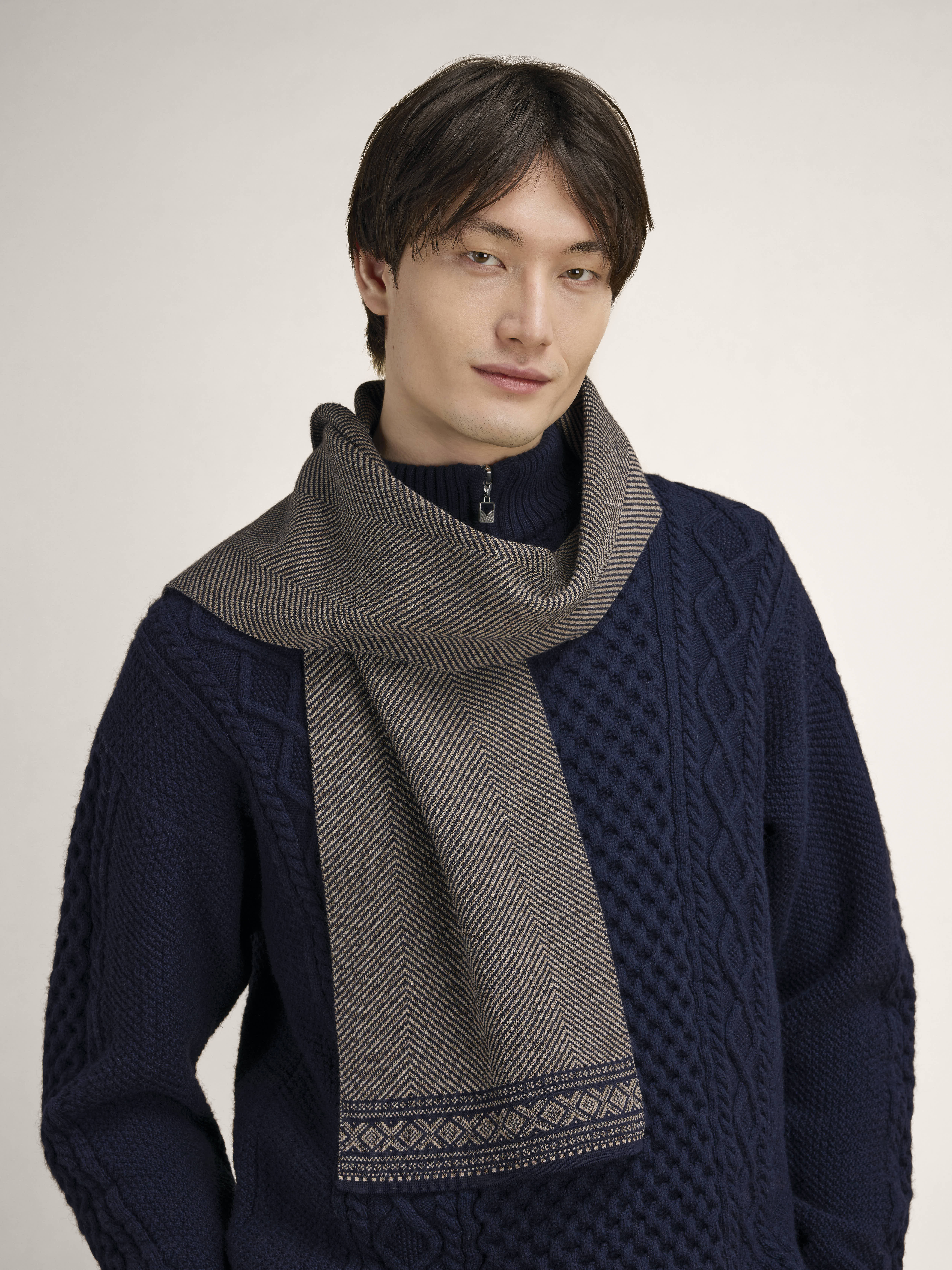 Cortina ullskjerf - merino Brun