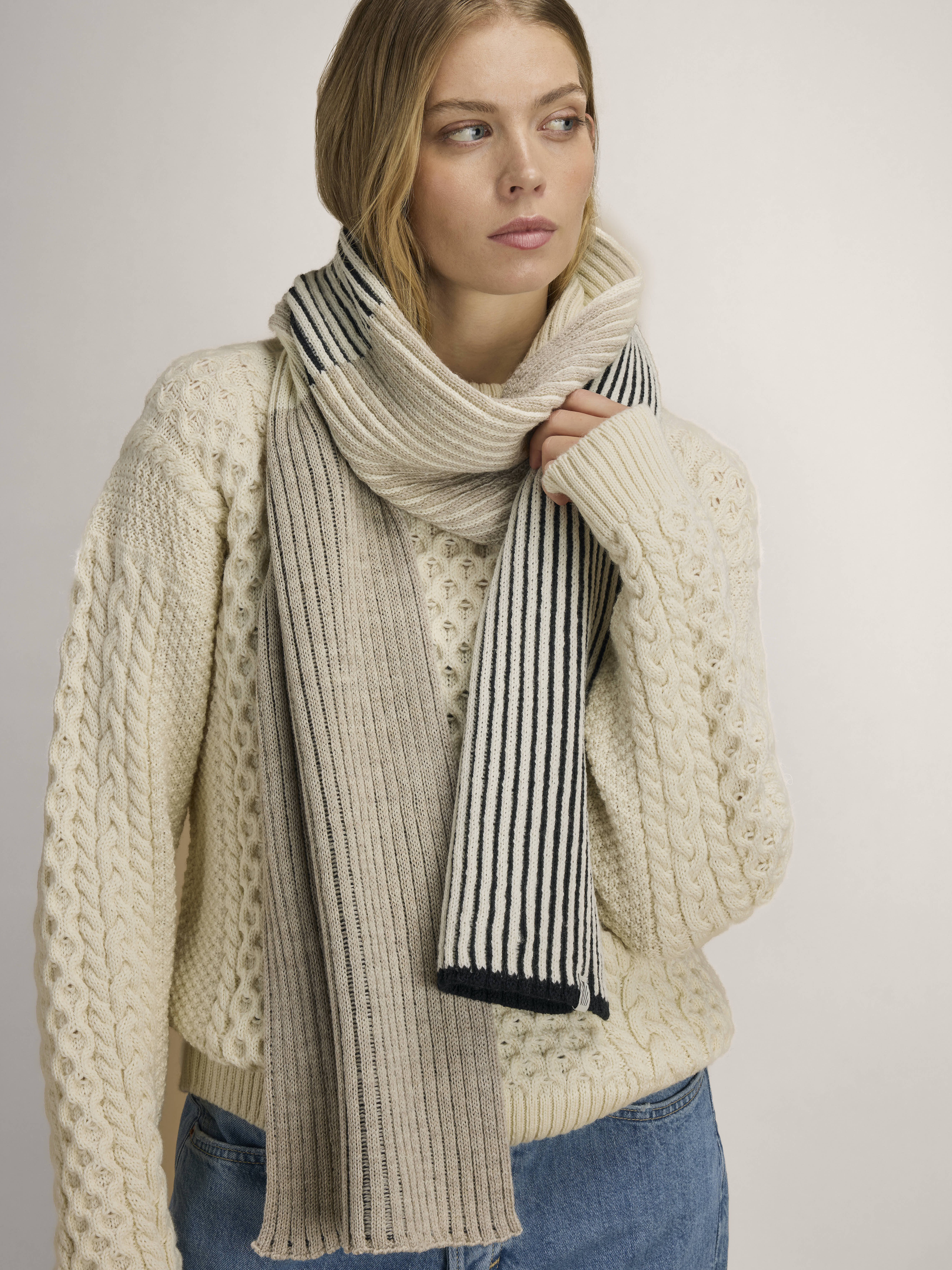 Skarstind ullskjerf Beige
