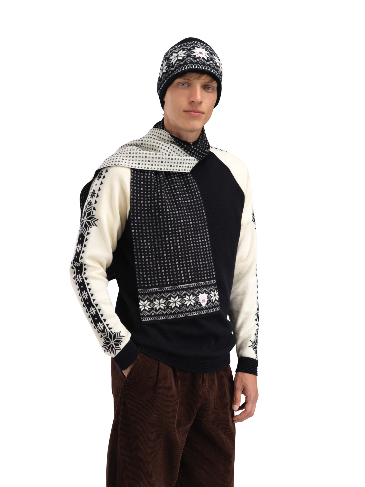 Garmisch lue - merino  Svart