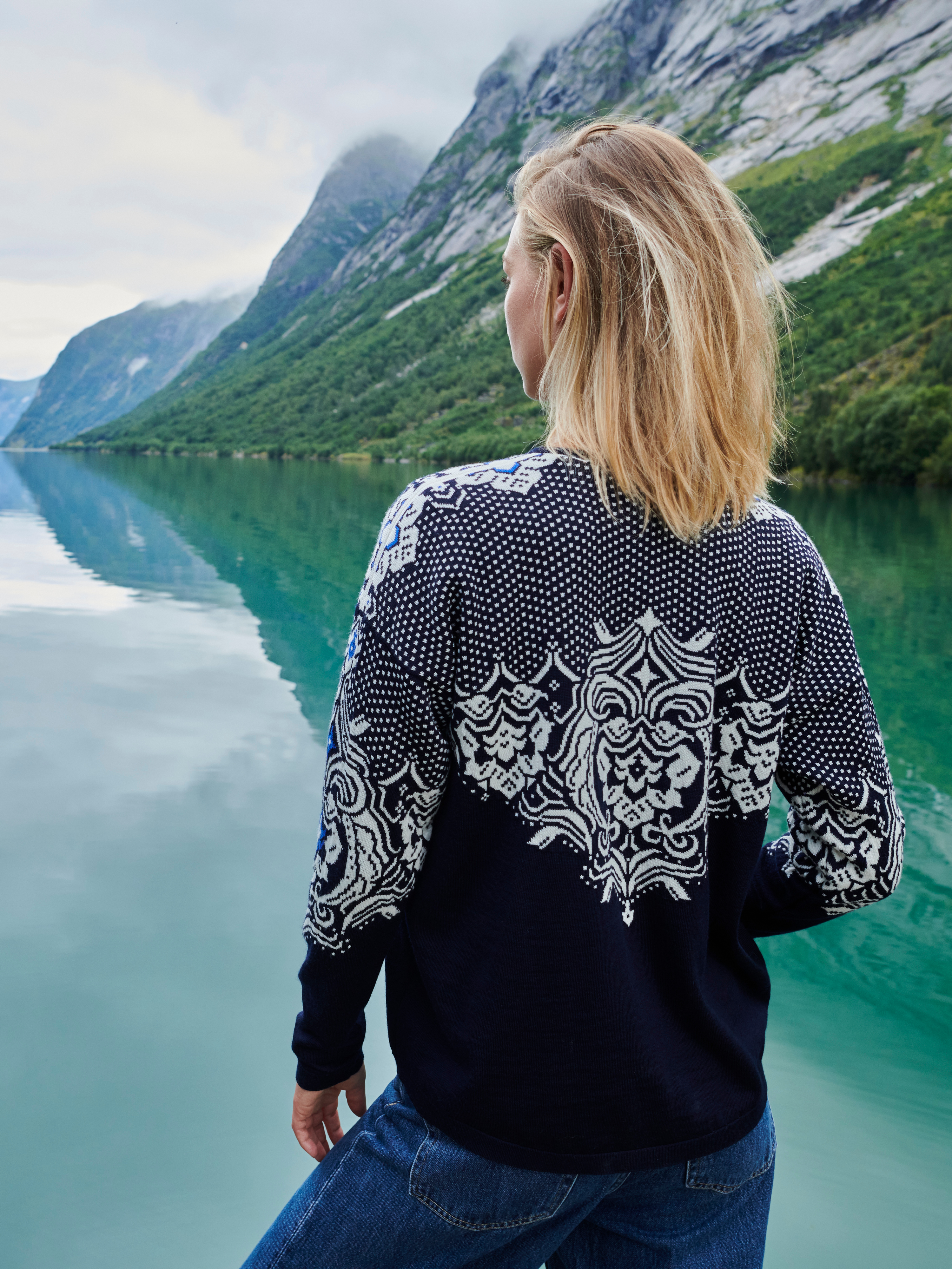 Rosendal ulljakke Mørk Blå