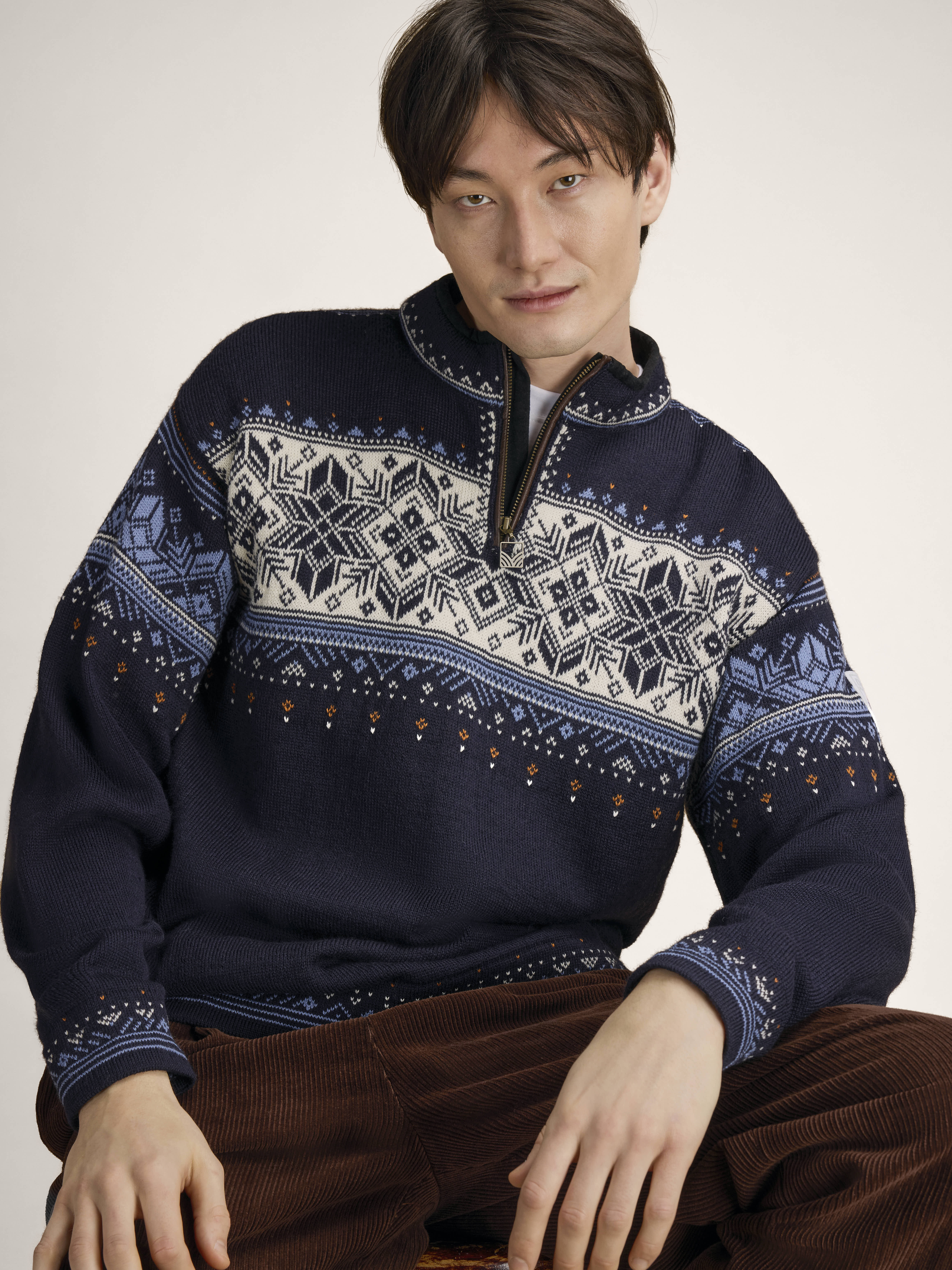Blyfjell ullgenser unisex Navy